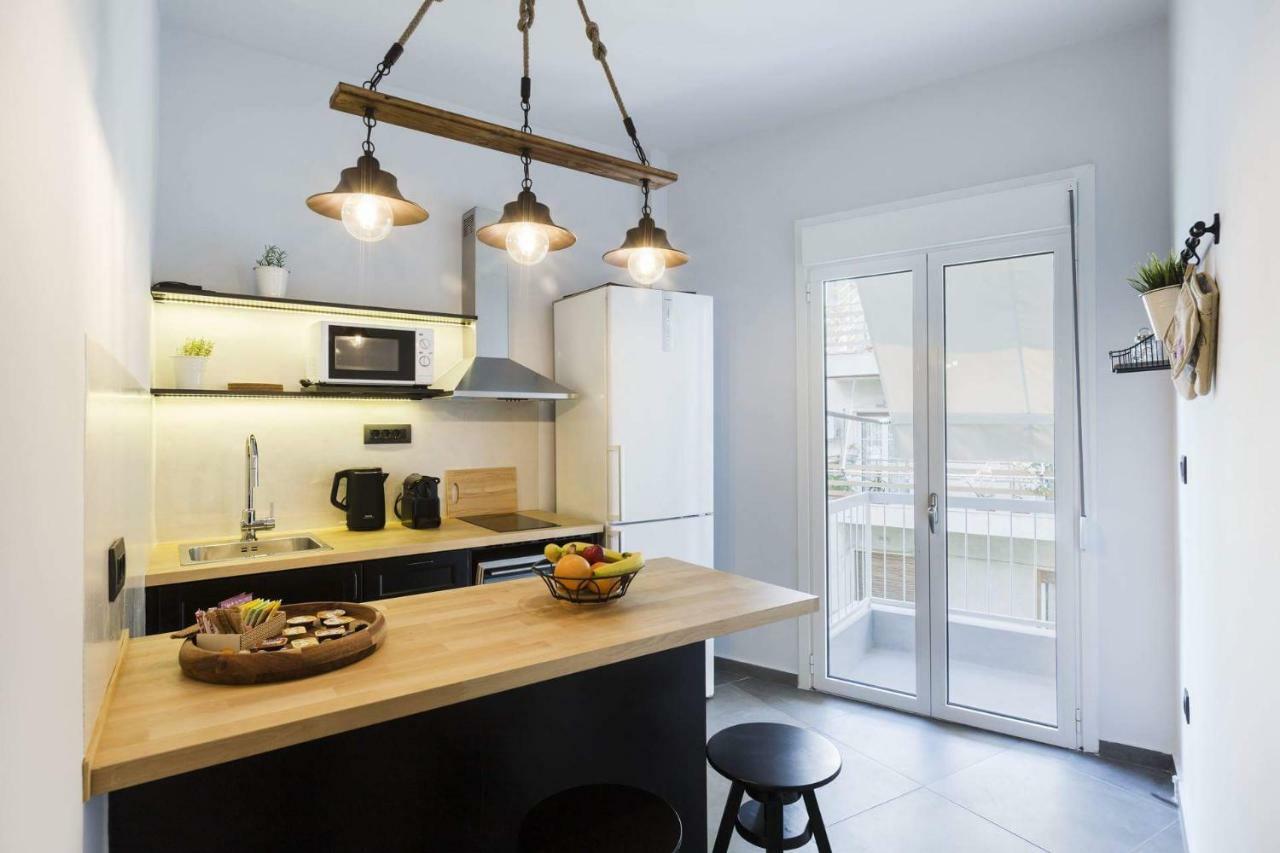 Atmospheric Apartment Near Acropolis By Cloudkeys Athen Eksteriør bilde