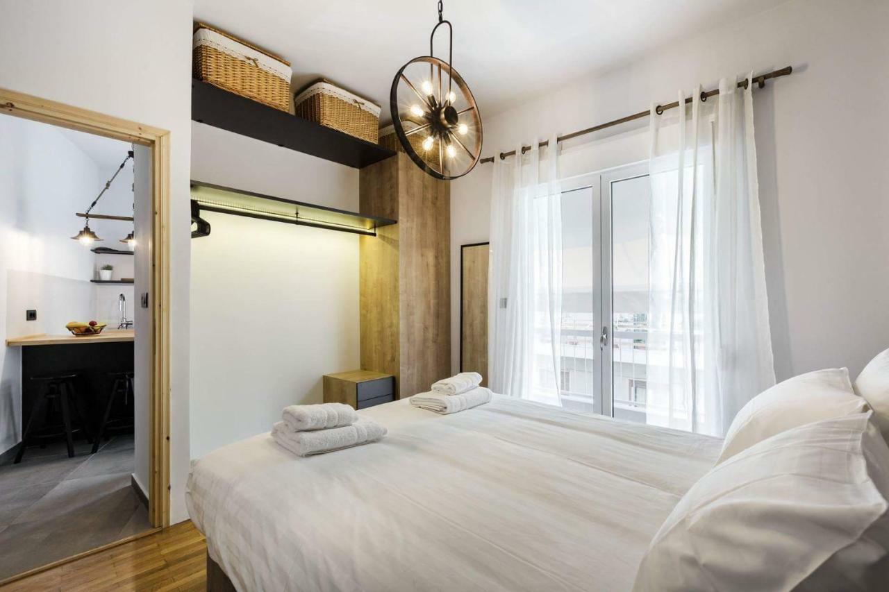 Atmospheric Apartment Near Acropolis By Cloudkeys Athen Eksteriør bilde